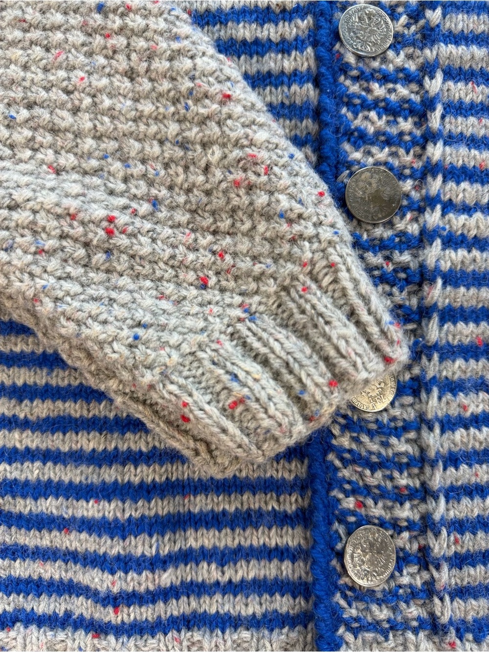 Handmade 100% Wool Cardigan Antique Buttons Est. Medium - Picture 7 of 7